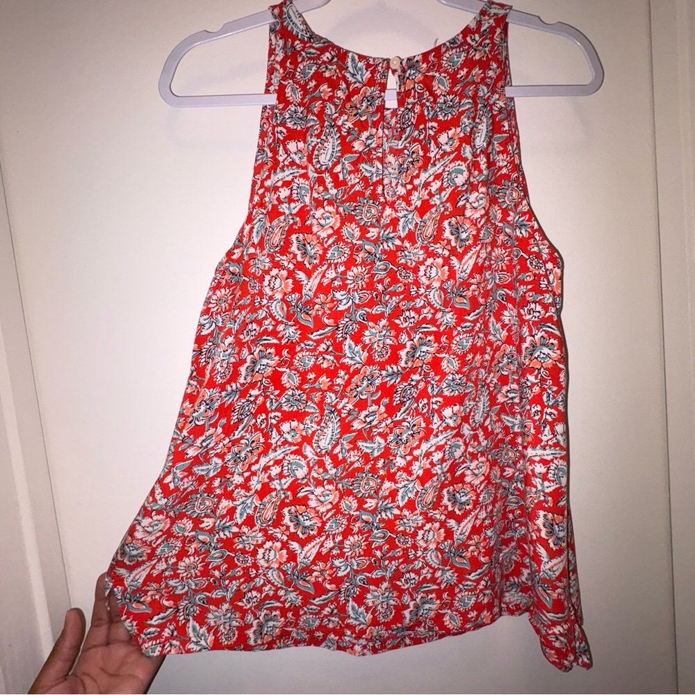 Old Navy Red and Black Floral Top - Picture 5 of 6